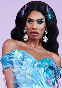 Naomi Smalls