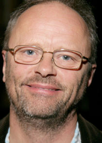 Robert Llewellyn